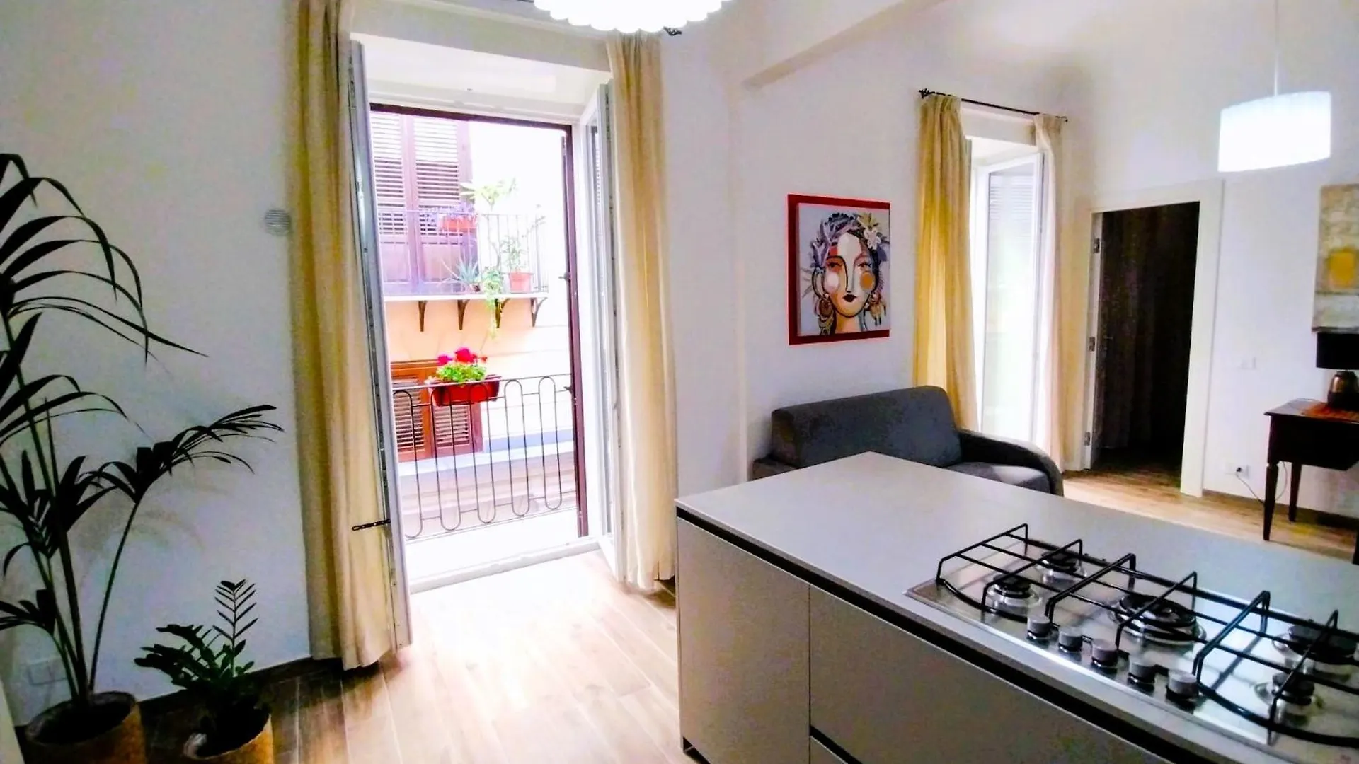 Domus Vetriera Apartment Palermo 0*,
